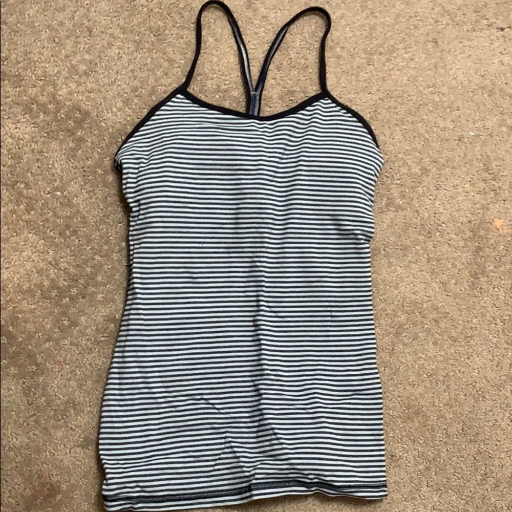 Lululemon Y tank